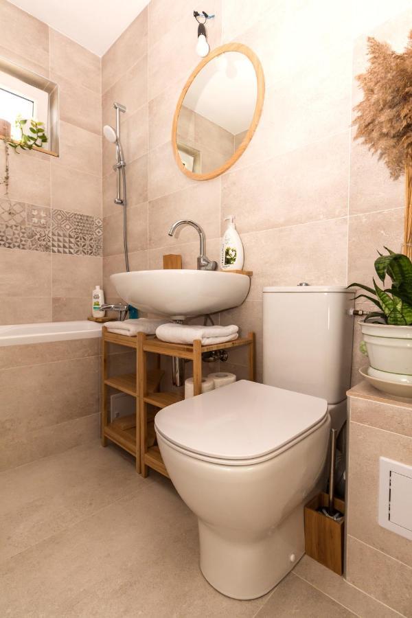 Apartamentul Cu Plante Etaj 4 Mangalia Zewnętrze zdjęcie
